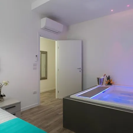 Apartamento Bilocale Emotion Con Vasca Idromassaggio *